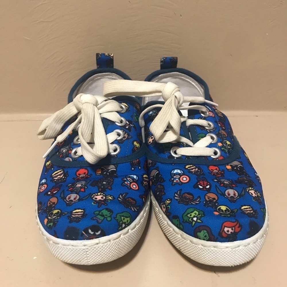 Licence Marvel The Avengers Canvas  Sneakers